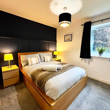 Ground Floor Flat With Free Parking & Wifi Apartment Glasgow Exterior photo